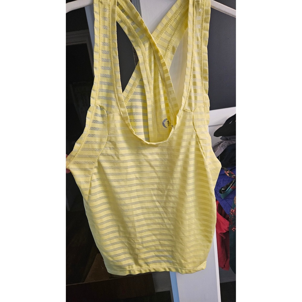 Zyia Active Womens Yellow Striped Racerback Split Back Tank Top Size Medium